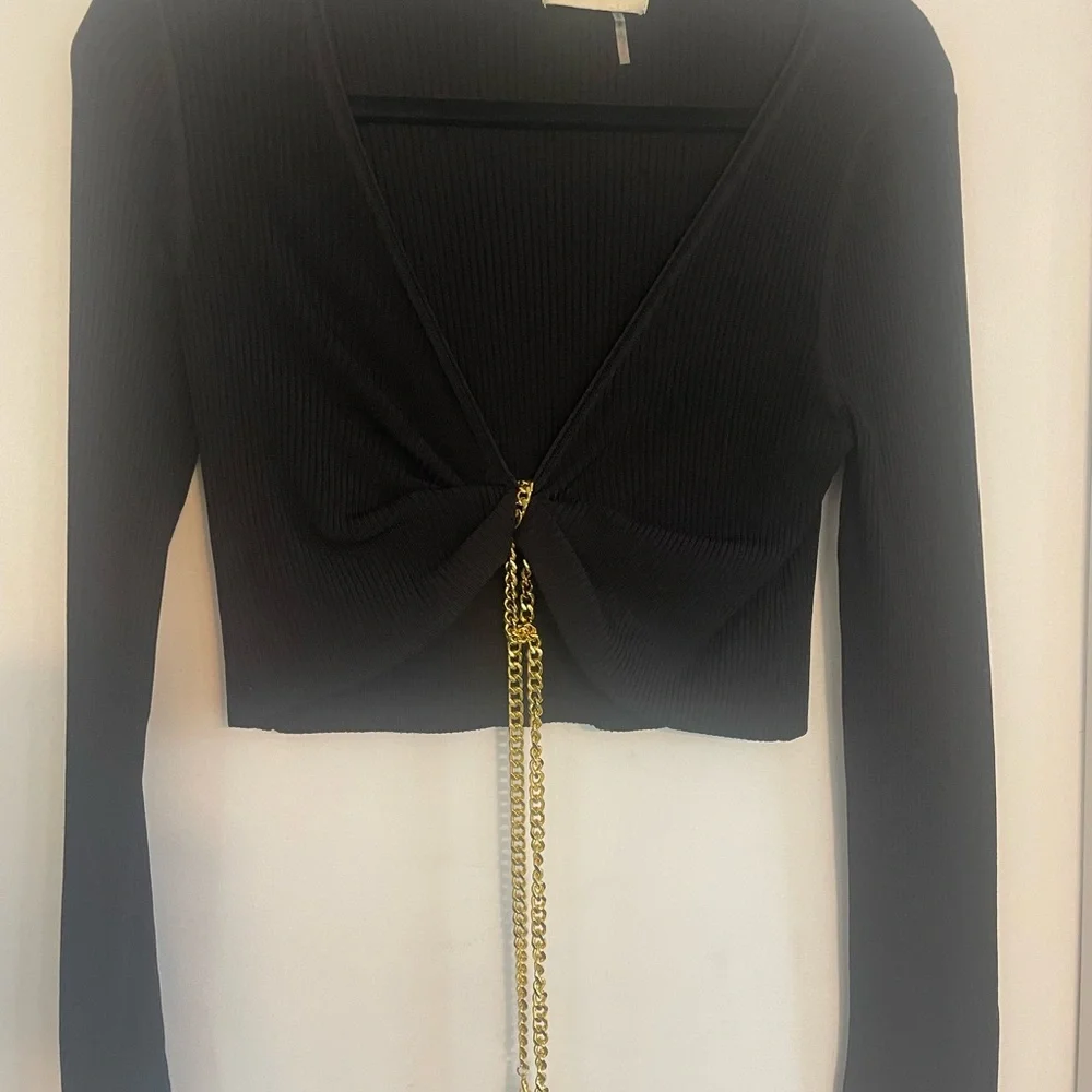NWOT REVOLVE top with gold chain detail - Picture 7 of 9
